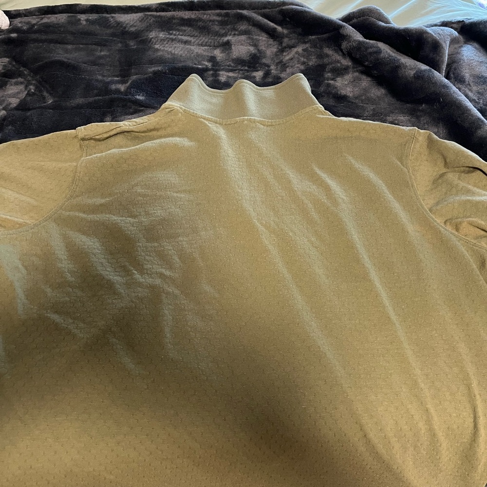 Embroidered Button Top - Picture 4 of 4